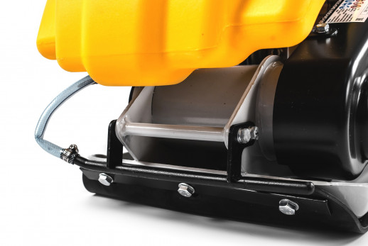 Виброплита Helmut RP63