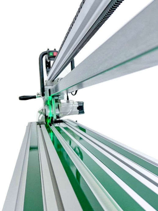 Плиткорез электрический Helmut FGL1200